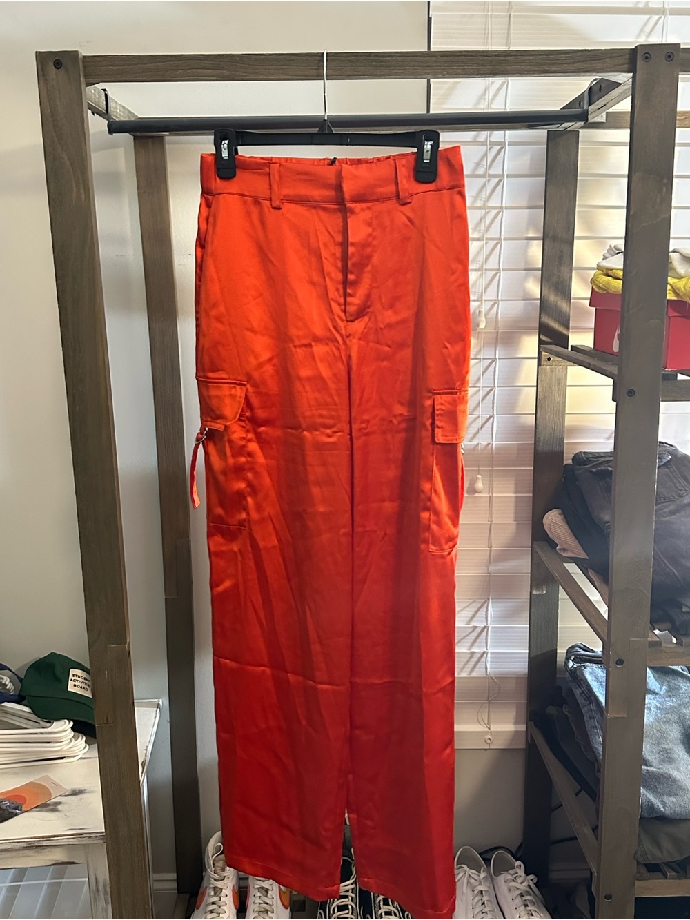 House of Harlow 1960 Red Wide Leg Cargo Satin Pants - Picture 2 of 3